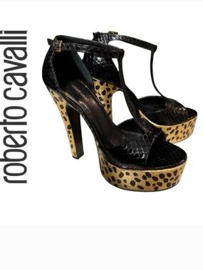 Roberto Cavalli Black and Gold Leopard Heels (Never worn)